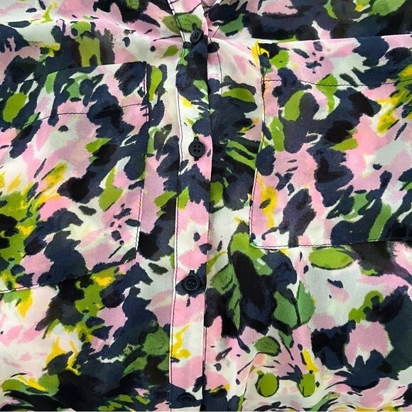 H&M Floral Button Down Blouse, Size 2 - Picture 3 of 9